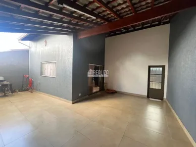 Casa com 3 Quartos à venda, 164m² no Oneida Mendes, Uberaba