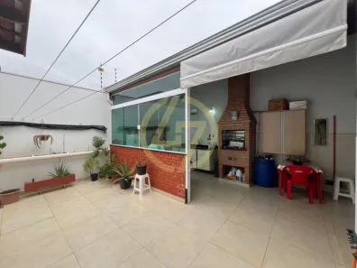 Casa com 2 Quartos à venda, 155m² no Portal dos Pinheiros II, Itapetininga