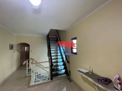Casa com 3 Quartos à venda, 190m² no Vila Nova, Cubatão