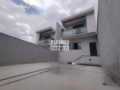 Casa com 3 Quartos à venda, 160m² no Água Branca, Contagem