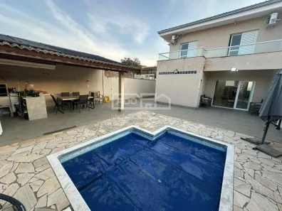 Sobrado com 3 Quartos à venda, 221m² no Loteamento Residencial Nova Itália, Valinhos