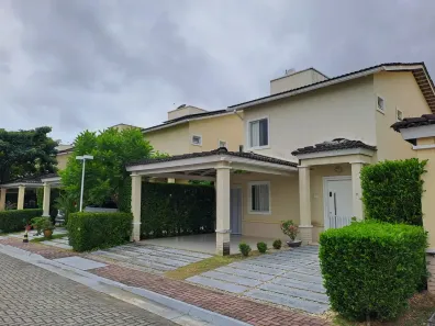 Casa de Condomínio com 3 Quartos à venda, 200m² no Guaribas, Eusébio