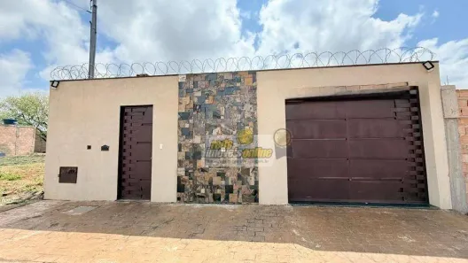 Imóvel Comercial com 3 Quartos à venda, 200m² no Parque das Laranjeiras, Uberaba