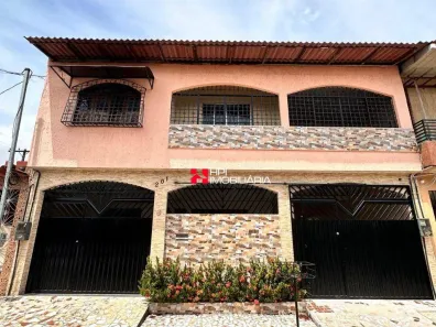 Casa com 6 Quartos à venda, 300m² no Marambaia, Belém
