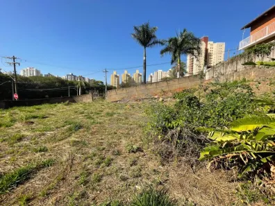 Lote/Terreno à venda, 675m² no Mansões Santo Antônio, Campinas