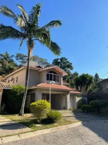 Casa de Condomínio com 3 Quartos à venda, 218m² no Vila Hortência, Cotia