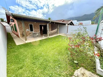 Casa com 3 Quartos à venda, 130m² no Massaguaçu, Caraguatatuba