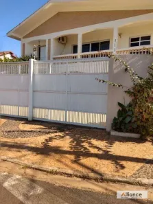 Casa com 3 Quartos à venda, 280m² no Vila Santa Maria, Americana