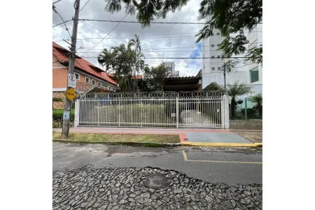 Imóvel Comercial com 4 Quartos à venda, 396m² no São José, Belo Horizonte