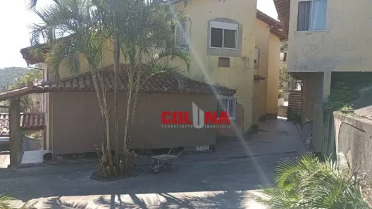 Casa com 10 Quartos à venda, 500m² no Badu, Niterói