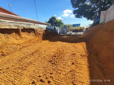 Lote/Terreno à venda, 250m² no Jardim Portugal, São José dos Campos