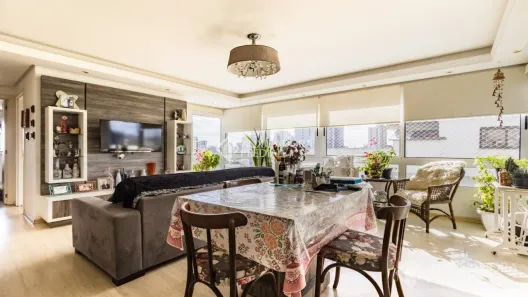 Apartamento com 2 Quartos à venda, 71m² no Jardim do Salso, Porto Alegre