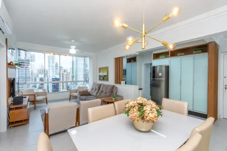 Apartamento com 3 Quartos à venda, 120m² no Centro, Balneário Camboriú