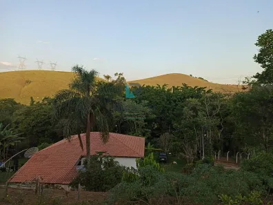 Fazenda/Sítio com 4 Quartos à venda, 10m² no Centro, Lorena