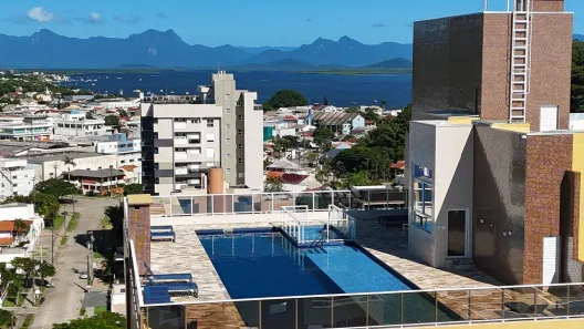 Apartamento com 3 Quartos à venda, 135m² no Centro, Guaratuba