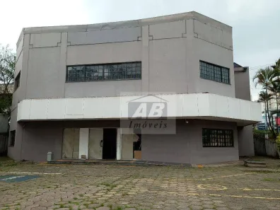 Prédio Comercial para alugar, 700m² no Casa Grande, Diadema