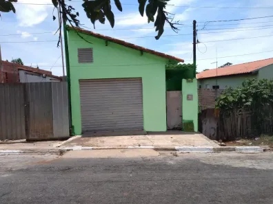 Casa com 2 Quartos à venda, 150m² no Vila Nova Itapetininga, Itapetininga