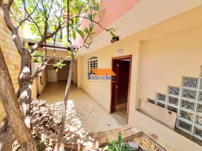 Casa com 6 Quartos à venda, 400m² no Cachoeirinha, Belo Horizonte
