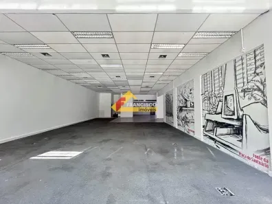 Ponto Comercial para alugar, 540m² no Centro, Divinópolis