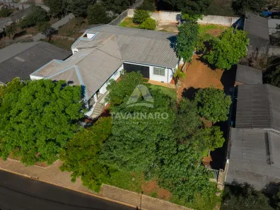 Casa com 3 Quartos à venda, 381m² no Chapada, Ponta Grossa