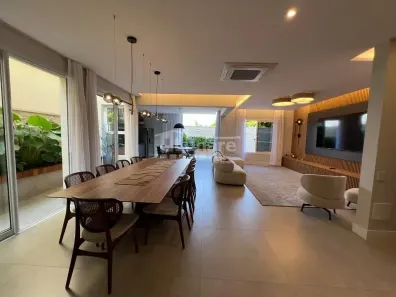 Sobrado com 3 Quartos à venda, 480m² no Vila Oliveira, Mogi das Cruzes