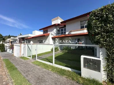 Sobrado com 3 Quartos à venda, 430m² no Jurerê, Florianópolis