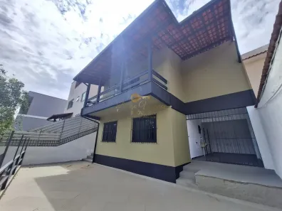 Casa com 3 Quartos à venda, 450m² no Pimenteiras, Teresópolis