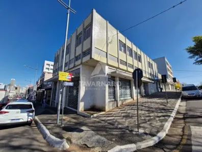 Ponto Comercial para alugar, 2251m² no Centro, Ponta Grossa