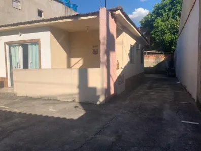 Casa com 2 Quartos para alugar, 55m² no Botafogo, Nova Iguaçu