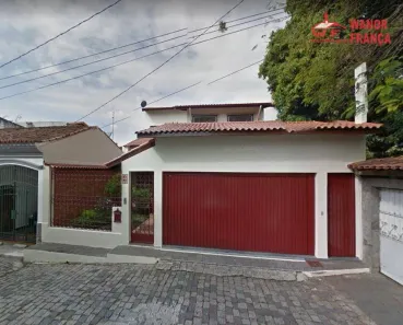 Casa com 3 Quartos à venda, 500m² no Centro, Guaratinguetá