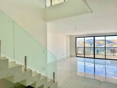 Cobertura com 5 Quartos à venda, 360m² no Santa Helena, Juiz de Fora