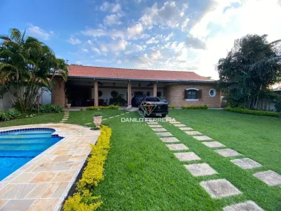 Fazenda/Sítio com 4 Quartos à venda, 257m² no Santa Inês, Itu