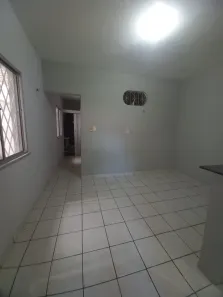 Casa com 1 Quarto para alugar, 45m² no Fátima, Fortaleza