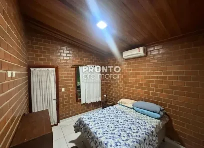 Casa de Condomínio com 4 Quartos à venda, 141m² no Alpes Suiços, Gravatá
