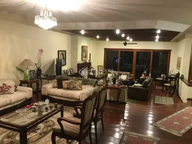 Casa com 3 Quartos à venda, 500m² no Glória, Porto Alegre