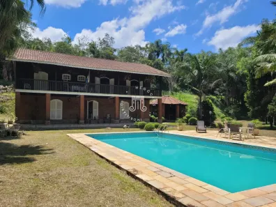 Fazenda/Sítio com 3 Quartos à venda, 600m² no Santa Clara, Jundiaí