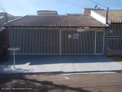Casa com 3 Quartos à venda, 169m² no Centro, Presidente Prudente