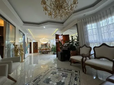 Casa com 4 Quartos à venda, 420m² no Jardim Triana, São Paulo