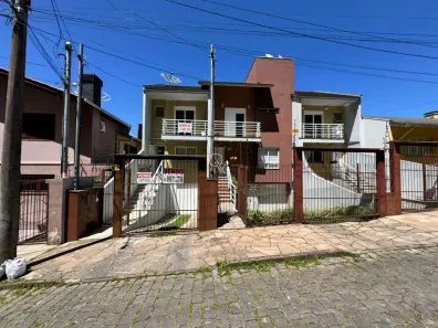 Sobrado com 2 Quartos à venda, 115m² no Vinhedos, Caxias do Sul
