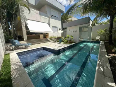 Sobrado com 4 Quartos para alugar, 450m² no Jardins Atenas, Goiânia
