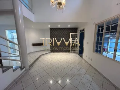 Casa com 4 Quartos à venda, 278m² no Vigilato Pereira, Uberlândia