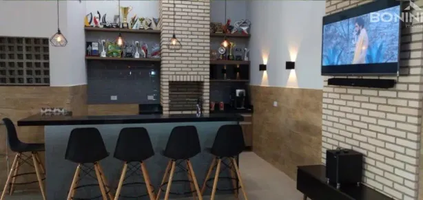 Sobrado com 3 Quartos à venda, 360m² no Parque Novo Mundo, Americana