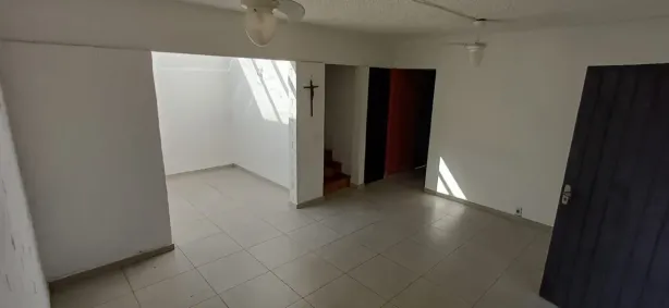 Casa de Condomínio com 2 Quartos à venda, 87m² no Portinho, Cabo Frio
