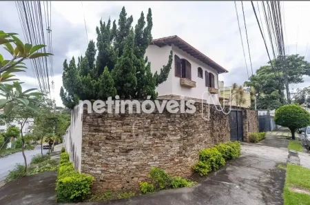 Casa com 6 Quartos à venda, 400m² no Santa Amélia, Belo Horizonte