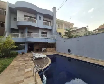 Sobrado com 4 Quartos à venda, 547m² no Vila Alzira, Santo André