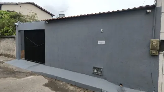 Casa com 2 Quartos à venda, 250m² no Novo Horizonte, Camaçari