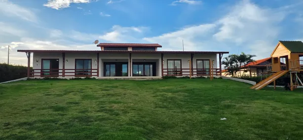 Casa de Condomínio com 5 Quartos à venda, 400m² no Ponto Alto, Gravatá