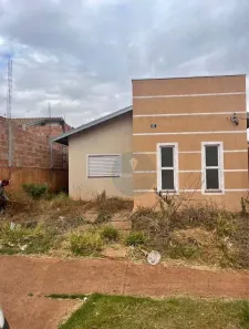 Casa com 2 Quartos à venda, 45m² no Loteamento Residencial Tamareiras, Uberaba