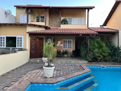 Casa com 3 Quartos à venda, 336m² no Jardim Amália, Volta Redonda
