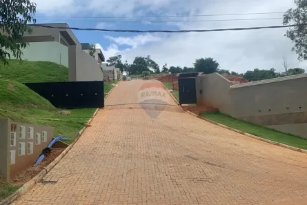 Lote/Terreno à venda, 426m² no Residencial Jardim Ipê, Piracaia